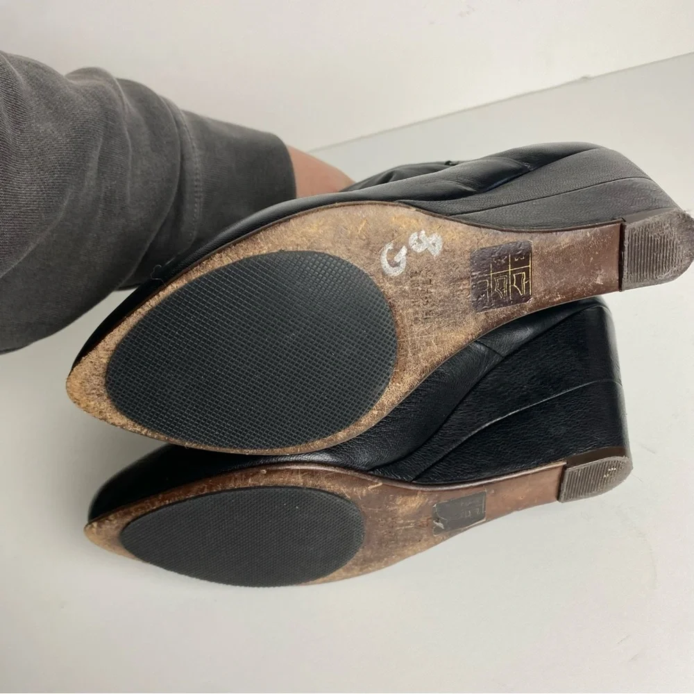 Diesel Black Leather Women's Wedge Booties Size 38/7.5 - Picture 6 of 10